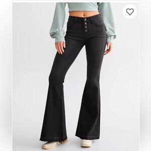 Kancan signature black super flare mid rise jeans size 28 waist 32 inseam